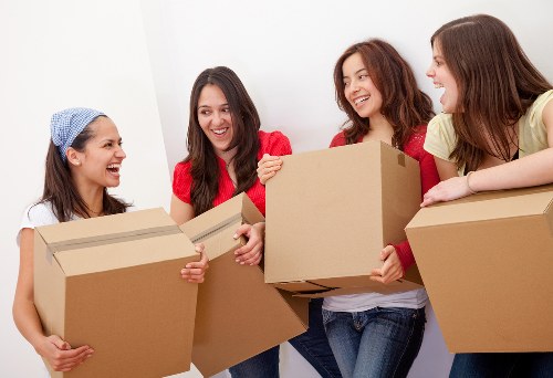 Southfields moving service for residential and commercial transport