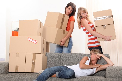Office and retail relocation support for companies in Southfields